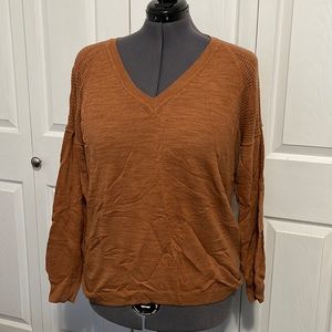 Banana Republic women’s long sleeve sweater burnt orange color size large
